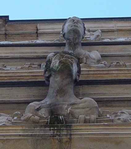 Architectural busts